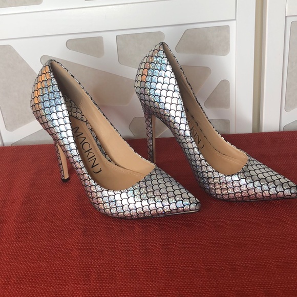 Mackin J Mermaid Heels - Picture 3 of 8